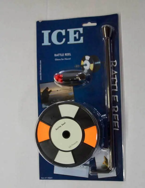 Fish Hole Buddy Rattle Reel – Black Edition