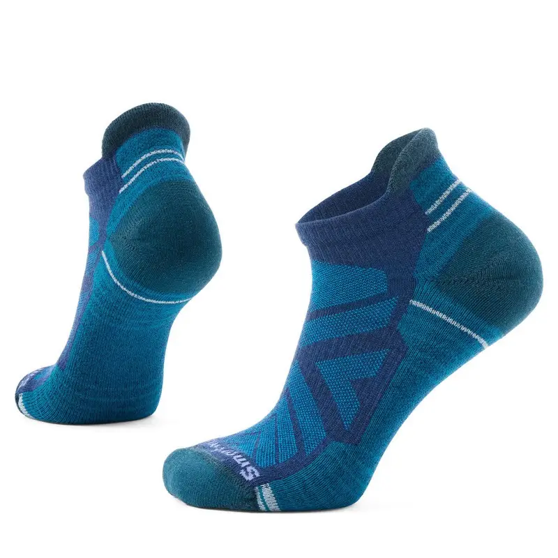 Smartwool Women’s Hike Light Cushion Low Ankle Socks – Streamlined Running & Hiking Pair