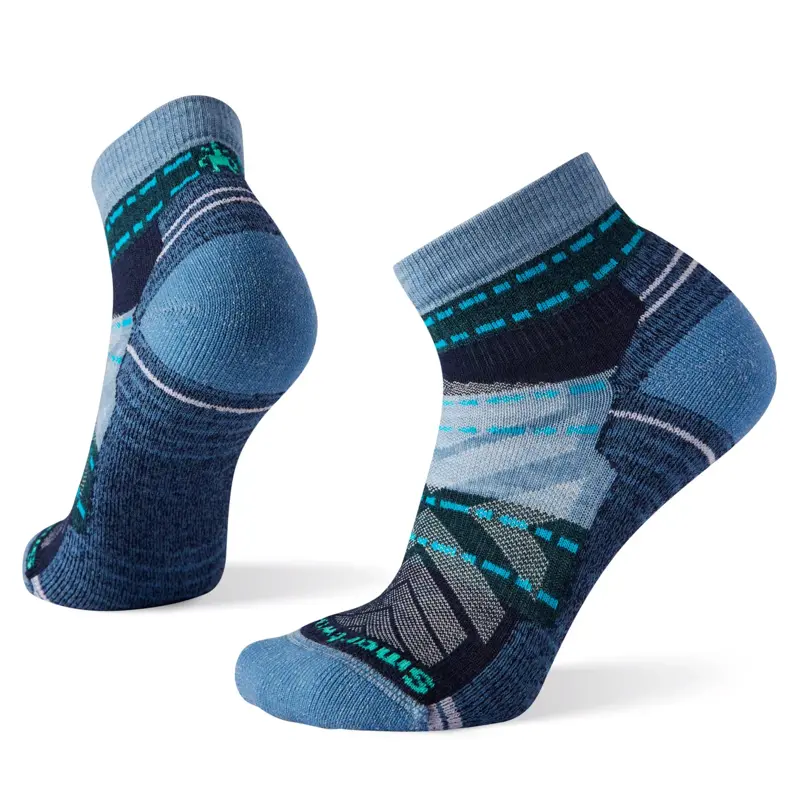 Smartwool Women’s Hike Light Cushion Margarita Ankle Socks – Vibrant, Functional Fit